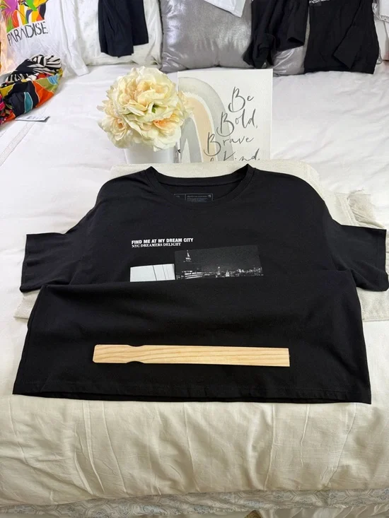 NYC Dreams Delights Graphic Y2K Luxury Black Tee - Picture 12 of 16